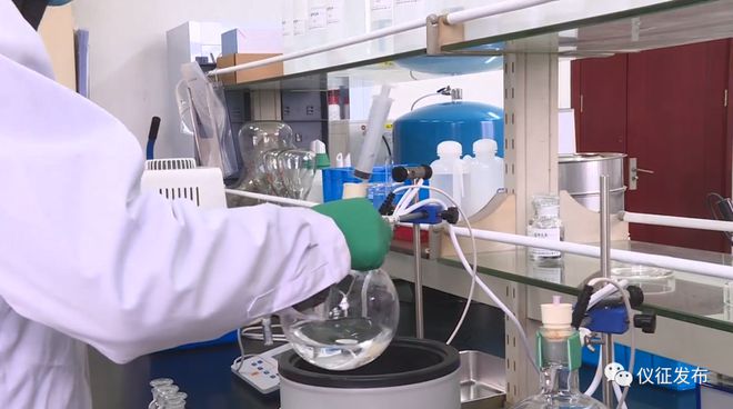 揚(yáng)州化工園區(qū) 博士團(tuán)隊(duì)引領(lǐng)生物化工研發(fā)新浪潮